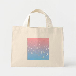 Zeilboten op de oceaan mini tote bag