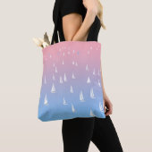 Zeilboten op de oceaan tote bag (Dichtbij)