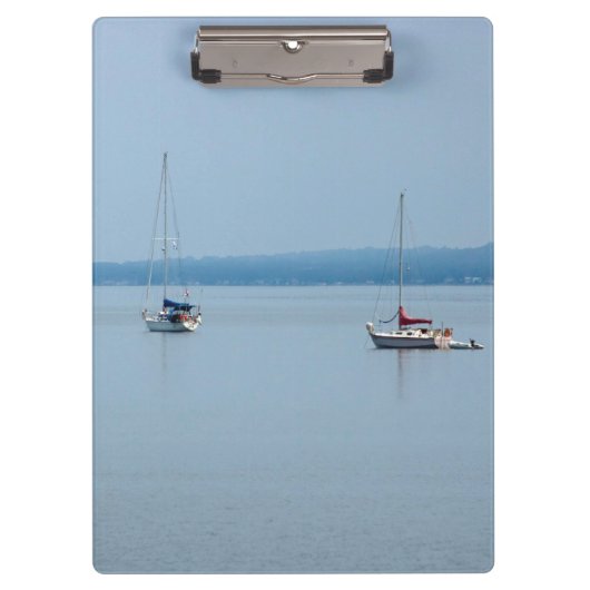 Zeilboten op de rivier klembord (Voorkant)