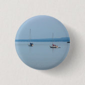 Zeilboten op de rivier ronde button 3,2 cm (Voorkant)