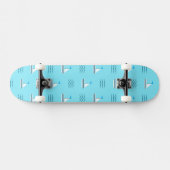 Zeilboten op het blauw Zee Persoonlijk Skateboard (Horizontaal)