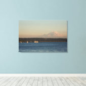 Zeilboten op het meer van Washington, met Mercer I Canvas Afdruk (Insitu (Houten vloer))