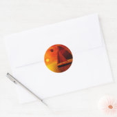 Zeilen bij zonsondergang ronde sticker (Envelop)