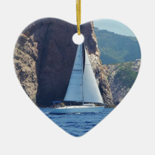 Zeilen langs de kust van Sardinië Keramisch Ornament