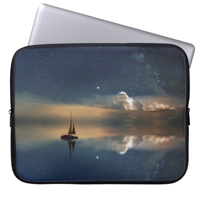 Zeilen naar de wolken  laptop sleeve (Voorkant)