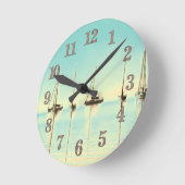 Zeilen op een zonnige dag Wall Clock Ronde Klok (Hoek)
