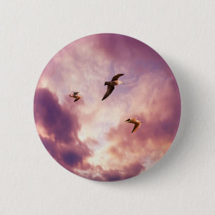 Zeilen vliegen in een zonnehemel ronde button 5,7 cm