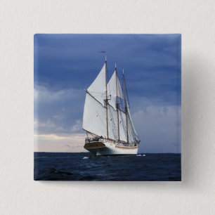 Zeilend schip op het Oostzeegebied Vierkante Button 5,1 Cm