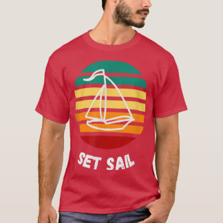 Zeilend  zonsondergang met zeilboot t-shirt