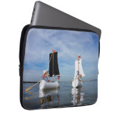 Zeilende Fubby's die op avontuur gaan. Laptop Sleeve (Voorkant Rechts)