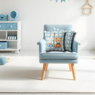 Zeilende teddybeer en ankers kussen