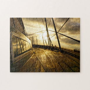 Zeiljacht bij ochtendzon met wolken lucht. legpuzzel