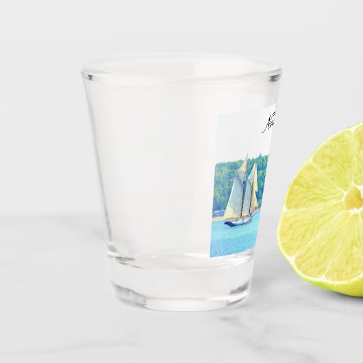 Zeilscholen Thunder_Cove Shot Glas (Links)