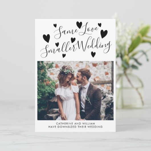 Zelfde Love Smaller Weddenschap Downsiving Hearts Aankondiging (Staand voorkant)