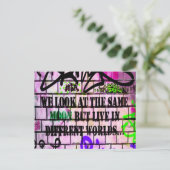 Zelfde maan Verschillende werelden kleurrijke graf Briefkaart (Staand voorkant)