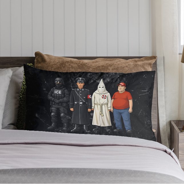 Zelfde Verschillende Kleding Kussen (Creator heeft geüpload)