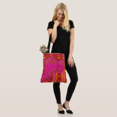 Zelfexpressie Bruin Roze Patroon Tote Bag (Op model)