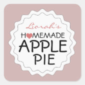 Zelfgemaakte appeltaart met gecanneleerde rand van vierkante sticker (Voorkant)