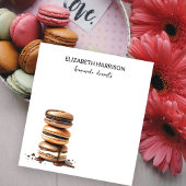 Zelfgemaakte chocolade macarons desserts banketbak notitieblok