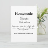 Zelfgemaakte cupcakes gemaakt met liefde tekst toe feestdagenkaart (Staand voorkant)