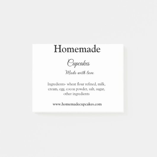 Zelfgemaakte cupcakes gemaakt met liefde tekst toe post-it® notes (Voorkant)