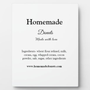 Zelfgemaakte donuts gemaakt met liefde en tekst to fotoplaat