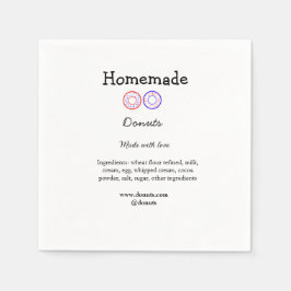 Zelfgemaakte donuts gemaakt met liefde en tekst to servet
