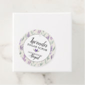 Zelfgemaakte lavendel badzouten of suikerscrub bedankjes labels (In situ)