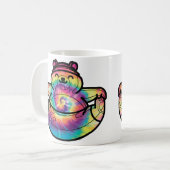 Zen Beer: Tie Dye Yoga Koffiemok (Voorkant links)