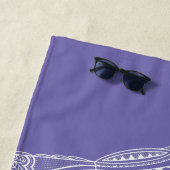 Zen Mandala Monogram Lavender Hand-Drawn Lace Art Strandlaken (In situ)