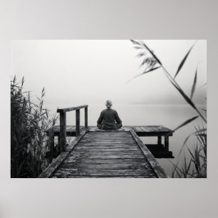 Zen-meditatie op houten steiger Zwart-Wit Kunst Poster