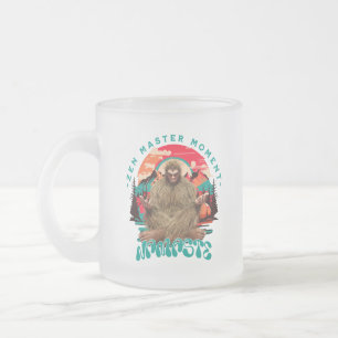 Zen Meester Moment Bigfoot Meditatie Retro Kunst Matglas Koffiemok