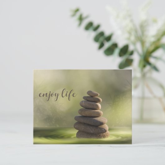 Zen stones tower in water tranquility and calm briefkaart (Staand voorkant)