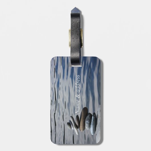 Zen Stones, Zee Bagagelabel (Achterkant verticaal)