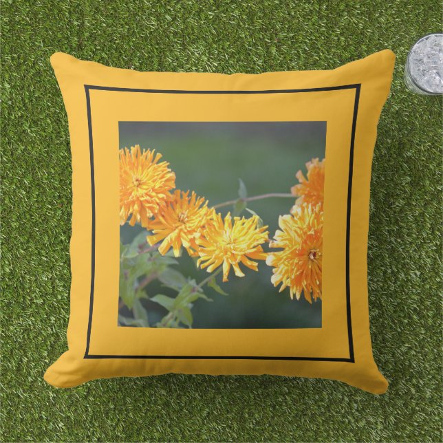 Zenia bloemenkussen buitenkussen (Gras)