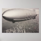 zeppelin over Manhattan Poster (Voorkant)