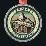 Zermatt Zwitserland Illustratie Reizen Art Badge Metalen Ornament<br><div class="desc">Zermatt retro vector reisontwerp. Zermatt,  in het kanton Wallis in het zuiden van Zwitserland,  is een bergresort dat bekend staat om skiën,  klimmen en wandelen.</div>