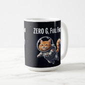 Zero G, Volle Pluizen! Schattige Ruimtekat Koffiemok (Voorkant rechts)