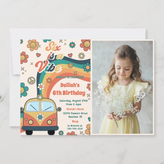 Zes is een Vibe Groovy Retro Floral 6e verjaardag Kaart (Voorkant)