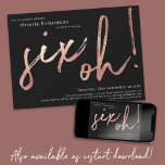 Zes Oh 60th Birthday Roos Gold Foil Stylish Black Kaart<br><div class="desc">Zes Oh 60th Birthday Roos Gold Foil Stylish Black Uitnodiging. De humoristische maar elegante uitnodiging van de verjaardagsfeestdag, met een stijlvol penseellettertype in faux Gold folie. Neem contact op met de maker als u hulp nodig hebt bij het aanpassen van dit ontwerp door op de knop Bericht hieronder te klikken....</div>
