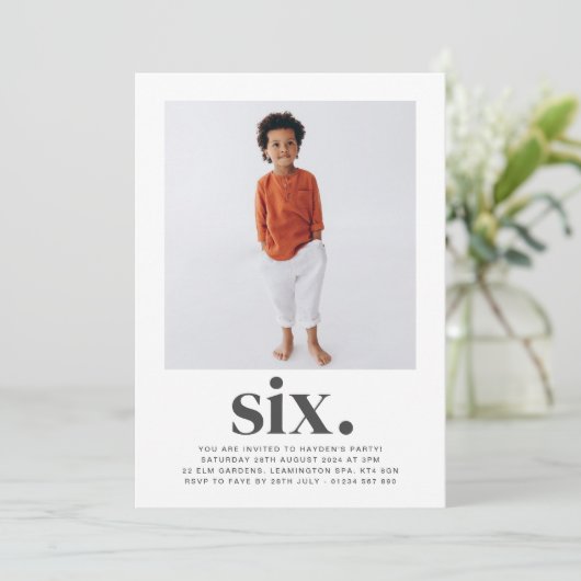 Zes-vierkante foto, eerste uitnodiging van de verj (Staand voorkant)