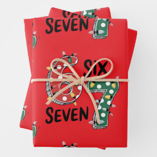 Zes Zeven 67 6 7 Kerst Meme Grappige Kerstmis rood Inpakpapier Vel