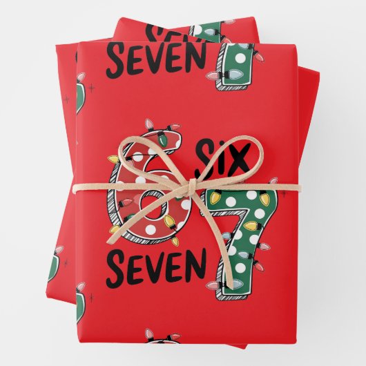 Zes Zeven 67 6 7 Kerst Meme Grappige Kerstmis rood Inpakpapier Vel (In situ)