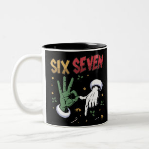 Zes Zeven Meme Grappig Gemeen Guy Kerst Viral 6 7  Tweekleurige Koffiemok