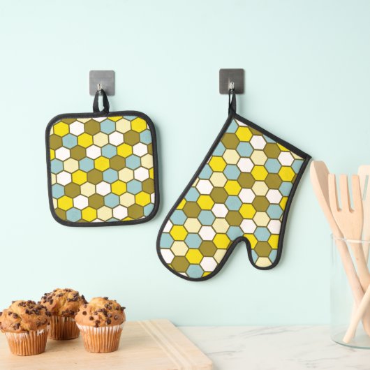 Zeshoekpatroon in geel, groen en blauw ovenwant & pannenlap set (Insitu(Ophanging))