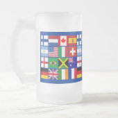 Zestien vlaggen van vele natiestukken, Mokken, mee Matglas Bierpul (Links)