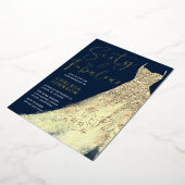 Zestig en fantastisch! Sparkle gouden jurk 60e ver Folie Uitnodiging (Gedraaid)