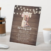 Zet een Ring erop Cowgirl Boots Vrijgezellenfeest  Reclamebord Met Voetstuk (Insitu)