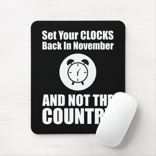 Zet je klokken terug in november, niet in het land muismat (Met muis)