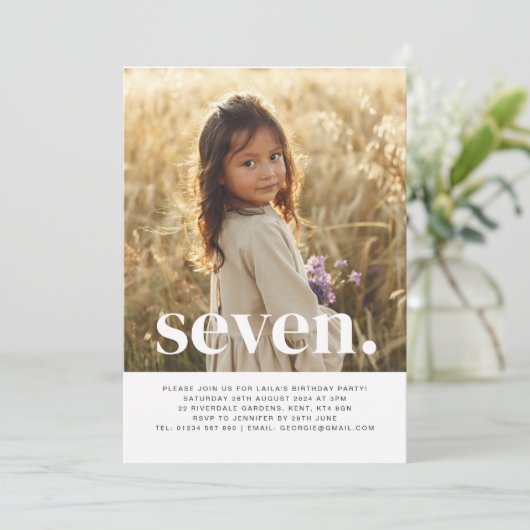 Zeven foto eerste uitnodiging op verjaardag (Staand voorkant)